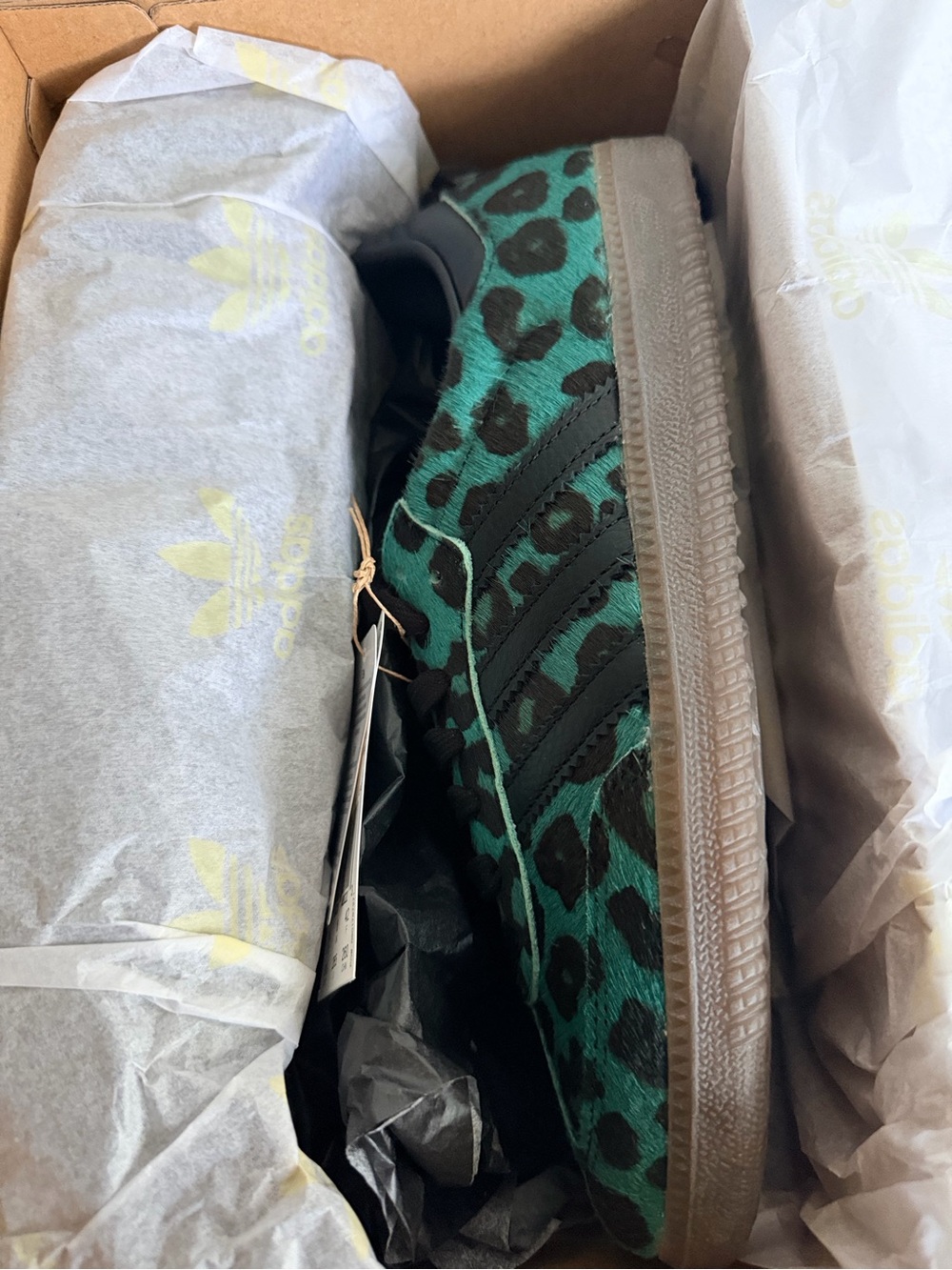Adidas Samba Green Black Leopard Print Sneaker size 9.5 - Picture 8 of 9